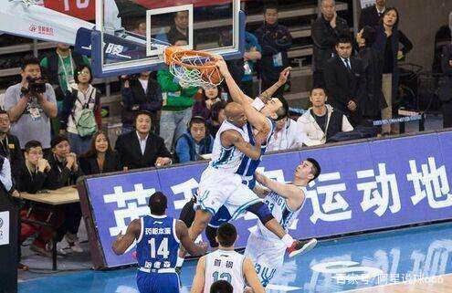 埃贝尔：于帕在哪都会赚到足够的钱，球队发展方向对他最重要（埃贝尔：于帕无论在哪里收入无忧，他更看重球队的发展方向）