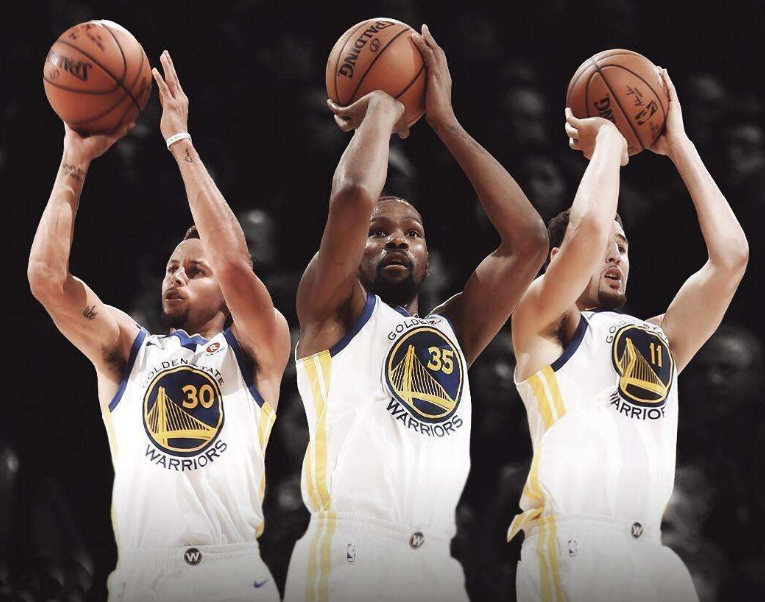 曼联连续两次在联赛中不敌纽卡，上次3连败追溯到1922年（曼联联赛两连败给纽卡，上次三连败还要追溯到1922年）